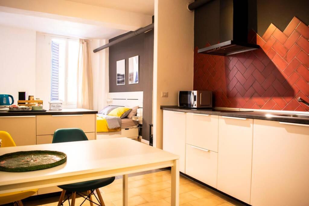 Appartamento Via Delle Idee Bolonha Exterior foto